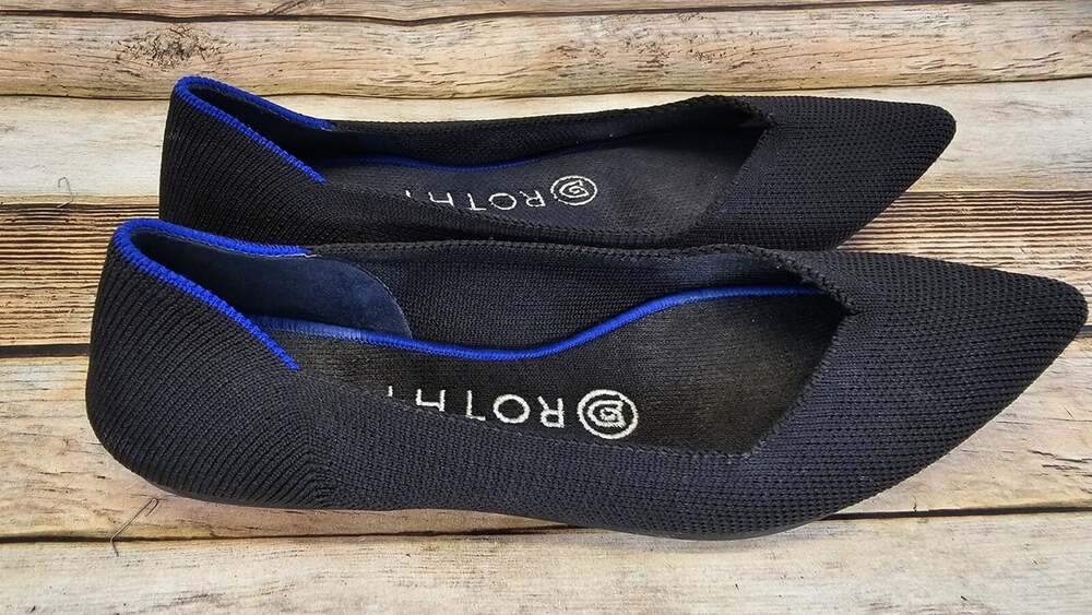 Rothy’s The Point In Black W6 Women’s Flats Shoes - Picture 2 of 5
